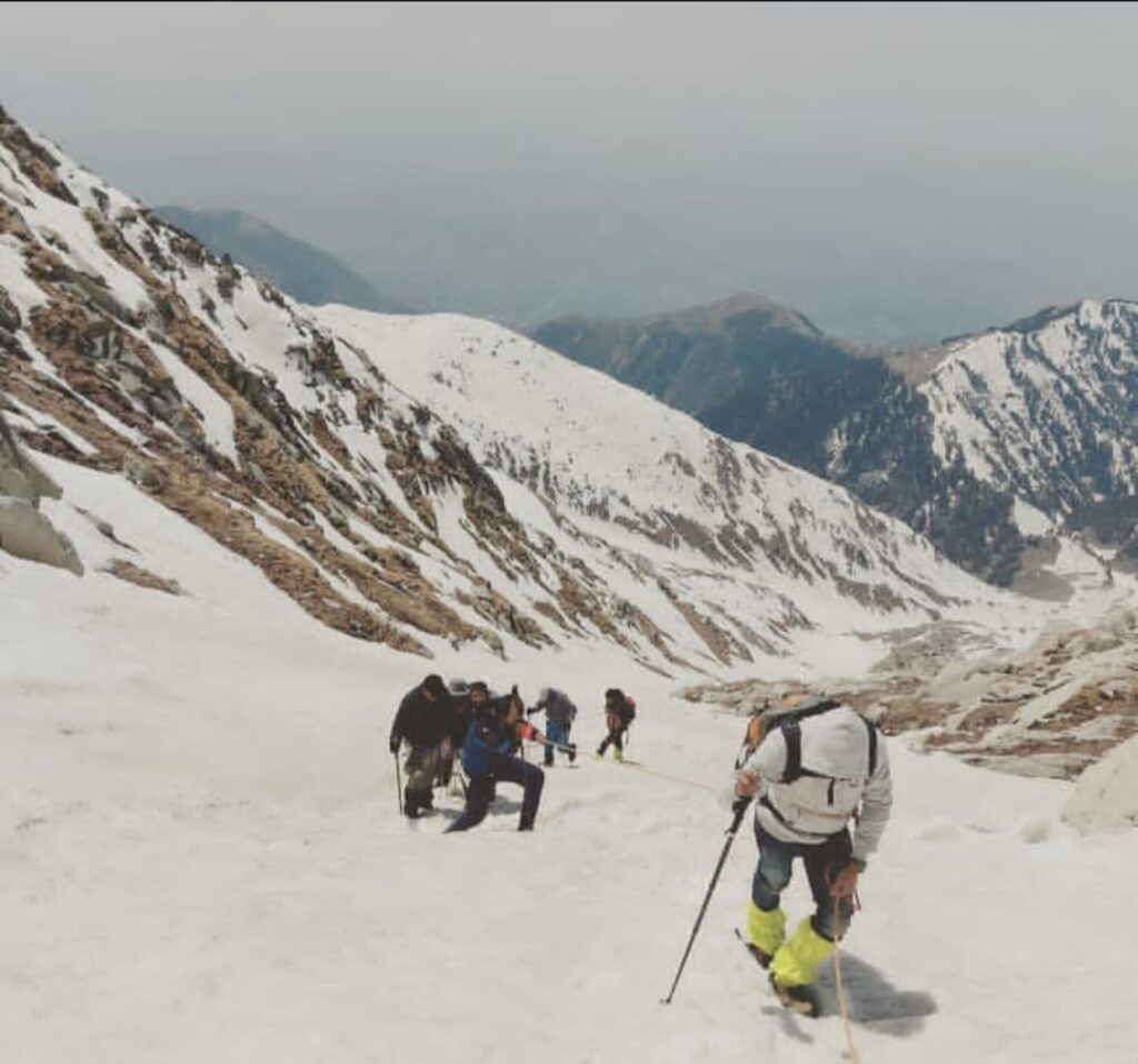 Indrahar Pass Trek